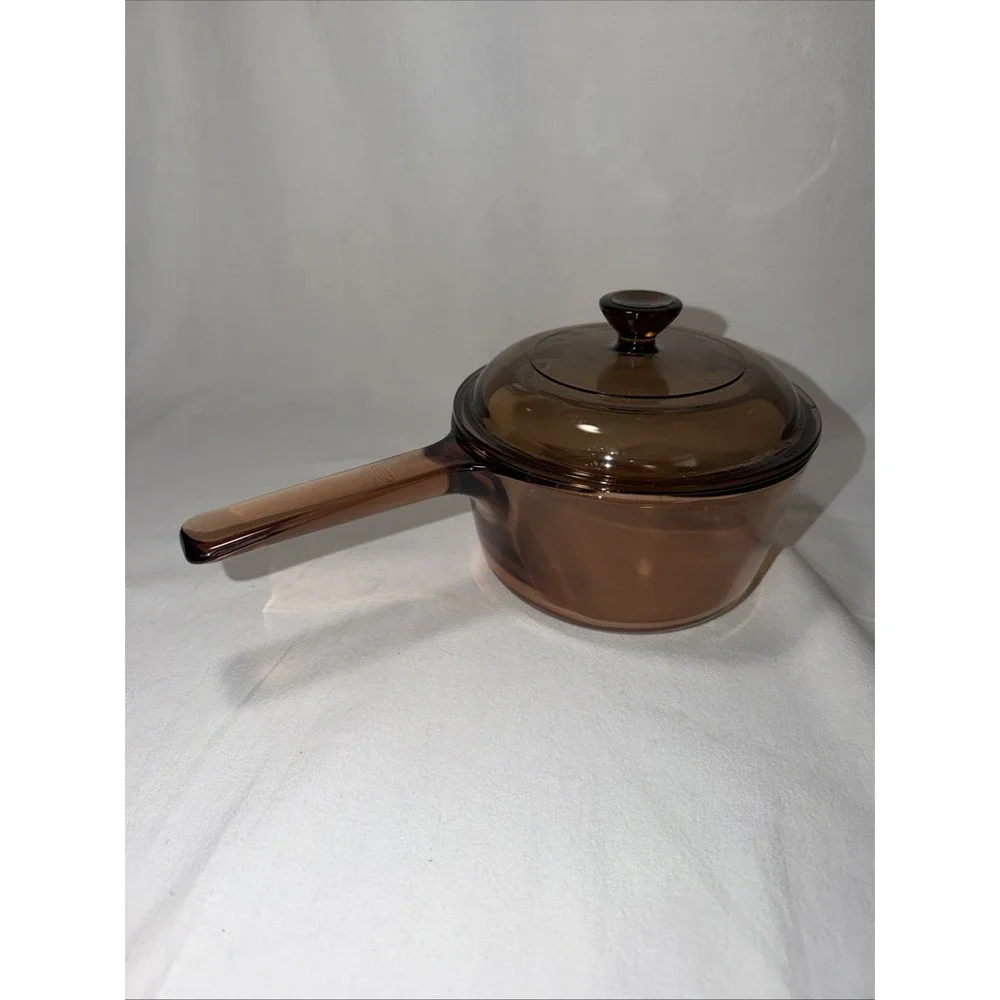 VTG Vision Corning Ware USA 1L Amber Glass Sauce Pan Pot Pour Spout With LID